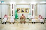 سمو أمير منطقة الجوف يستقبل المهنئين بمناسبة عيد الفطر المبارك من منسوبي الإمارة