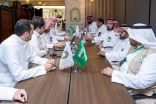 اللجنة التنفيذية لبرنامج “ضيوف خادم الحرمين” تعقد اجتماعاً لمتابعة سير العمل