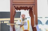 الرئيس العام في خطبة الجمعة: يأتي القرار الصائب الحكيم في إقامة مناسك الحج محدودة الأعداد؛ جمعًا بين الحُسْنَيَيْنِ في أمرين مهمين هما: إقامة شعيرة الإسلام، والحفاظ على أمن وصحة وسلامة ضيوف الرحمن