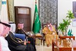 سمو أمير الجوف يستقبل رئيس الهلال الأحمر السعودي ويطّلع على برامج التحول الوطني وعربة القيادة المتنقلة