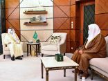 سمو أمير الشرقية يستقبل عضو هيئة كبار العلماء الشيخ الصقير