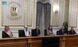 وزير الدولة لشؤون مجلس الشورى يلتقي برئيس الوزراء المصري.
