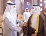 بناءً على توجيه خادم الحرمين الشريفين .. سمو ولي العهد يقدم واجب العزاء والمواساة في وفاة الشيخ خليفة بن زايد ـ رحمه الله ـ
