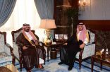 سمو محافظ الأحساء يستقبل مشرف قوة محمية الساحل الشرقي
