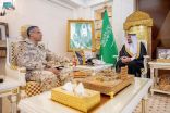 سمو أمير القصيم يستقبل قائد لواء الخليفة عمر بن عبدالعزيز في المنطقة