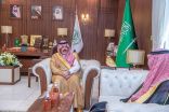 سمو أمير حائل يستقبل مدير الخطوط السعودية بمنطقتَيْ حائل والقصيم