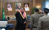 سمو أمير الحدود الشمالية يقلد مساعد مدير الشرطة بالمنطقة رتبته العسكرية الجديدة