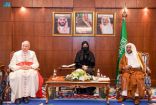 وزير الشؤون الإسلامية يستقبل رئيس أساقفة فيينا