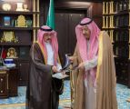سمو أمير منطقة الباحة يستقبل رئيس مجلس إدارة الغرفة التجارية بالمنطقة