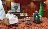 الدكتور عبدالله الربيعة يلتقي الرئيس التنفيذي لجمعية قطر الخيرية