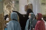 “رئاسة الحرمين” تكثِّفُ الجهودَ بكوادرها النسائية بالمسجد الحرام في أول جمعة من الشهر الفضيل