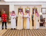 سمو أمير القصيم يتسلم التقرير السنوي لفرع هيئة الهلال الأحمر السعودي بالقصيم