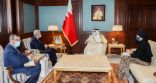 سعادة وزير الخارجية يستقبل سفير اليابان لدى مملكة البحرين