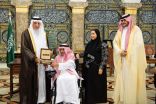 سمو أمير منطقة مكة المكرمة يسلّم الدفعة الثانية لــ 100 أسرة من سكان الأحياء العشوائية منازلهم الجديدة