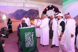 رئيس الاتحاد السعودي للسيارات والدراجات النارية يطلق شارة “رالي تعزيز الصحة”   