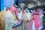 أمير الشرقية : مبادرة “بناء” لتوفير 1000 وحدة سكنية لمستفيديها نموذجا للتكاتف بين مكونات المجتمع