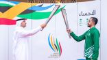 سمو محافظ الأحساء يتسلَّم شعلةَ الألعاب السعودية 2023