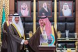 أمير الشرقية يكّرم صحيفة صوت الشرقية ” الراعي الإعلامي ” لمعسكر مسبار السابع