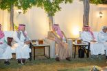 أمير الشرقية يقدم التعازي للقحطاني في وفاة شقيقته 