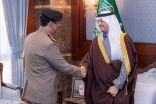 سمو محافظ الأحساء يقلّد مدير مرور المحافظة رتبته الجديدة 