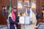 سمو محافظ الأحساء يكرّم مواطنًا تبرع بجزء من كبده لأحد المرضى