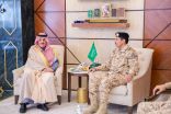 أمير الشرقية يلتقي مساعد وكيل الحرس الوطني للجهاز العسكري بالقطاع الشرقي