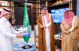*أمير منطقة الباحة يستقبل الرئيس التنفيذي للمركز الوطني للأرصاد*