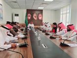 محافظ محايل يرأس اجتماع لجنة السلامة المرورية*