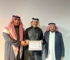 مدير فرع هيئة الصحفيين بمنطقة عسير يكرم آل مرعي 