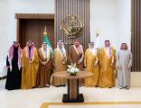 *أمير منطقة الباحة يستقبل الرئيس التنفيذي لهيئة المساحة الجيولوجية السعودية ويشهد توقيع مذكرة تفاهم لتعزيز التعاون*