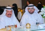 أدباء: “ذي المجاز الشعريِّ” أثبت حضوره وبات علامةً فارقةً .