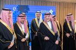 سمو أمير المنطقة الشرقية يزور المرضى المنومين في مستشفى الرعاية المديدة بالظهران ويطمئن على صحتهم