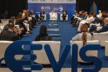 ختام ناجح لمعرض ومؤتمر المركبات الكهربائية EVIS أبوظبي 2025 بإطلاق “مجلس المركبات الكهربائية” وحوارات مستقبلية حول التنقل الذكي