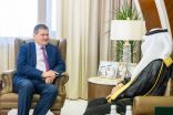 سمو أمير المنطقة الشرقية يستقبل السفير البريطاني لدى المملكة