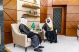 سمو أمير المنطقة الشرقية يستقبل رئيس المحكمة العامة بالقطيف