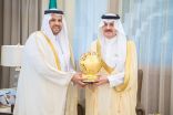 سمو أمير المنطقة الشرقية يستقبل رئيس جامعة حفر الباطن وقيادات الجامعة