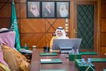 سمو أمير المنطقة الشرقية يستقبل أبناء الشيخ عبداللطيف الجبر ويطلع على عرض تعريفي عن مكتبة الجبر في جامعة الملك فيصل