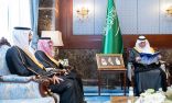 سمو الأمير سعود بن طلال يطّلع على التقرير السنوي لمطار الأحساء الدولي لعام 2024