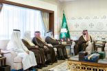 نائب أمير المنطقة الشرقية يستقبل معالي أمين المنطقة ويتسلم تقريراً عن مبادرة ” الوقف البلدي “