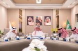 صاحب السمو الأمير الدكتور عبد العزيز بن عيّاف يترأس اجتماع اللجنة التنفيذية لجائزة الأمير فيصل بن بندر للتميز والإبداع