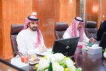 أمين اتحاد الغرف السعودية يعقد اجتماعًا بغرفة الباحة لتعزيز الاستثمار بالمنطقة .