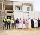 أمين الباحة يطلع على مشروع تلال الباحة ويشيد بجودة التنفيذ وتنوع الخيارات السكنية