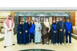 سمو أمير المنطقة الشرقية يستقبل مجلس إدارة نادي النهضة بمناسبة صعود فريق السيدات للدوري الممتاز