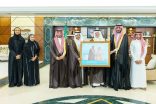 سمو أمير المنطقة الشرقية يستقبل الرئيس التنفيذي لجمعية بناء ويطّلع على مشروع “تاكسي أيتام المملكة”