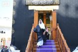 نيابة عن خادم الحرمين الشريفين.. نائب أمير منطقة مكة المكرمة يتشرف بغسل الكعبة