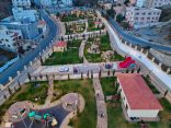 حديقة الحسام بالباحة تستقبل الزوار بمرافق رياضية ومساحات خضراء .