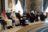مستشار خادم الحرمين الشريفين أمير منطقة مكة المكرمة يستقبل مدير عام فرع وزارة الموارد البشرية والتنمية الاجتماعية بالمنطقة