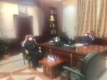 محافظ القربات يلتقي مدير جمرك الحديثه
