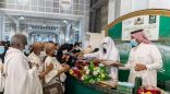 شؤون الحرمين تُوزِّعُ أكثر من خمسة آلاف هدية على قاصدي المسجد الحرام