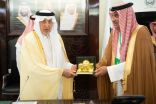 مستشار خادم الحرمين الشريفين أمير منطقة مكة المكرمة يستقبل وفدًا من لجان مجلس الشورى المتخصصة